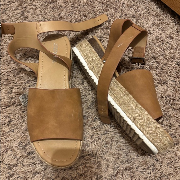 Soda Tan Espadrille Sandals - Picture 1 of 1